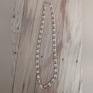 Elegant Gold Chain Necklace